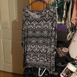 Chic Black and White Women's Tunic